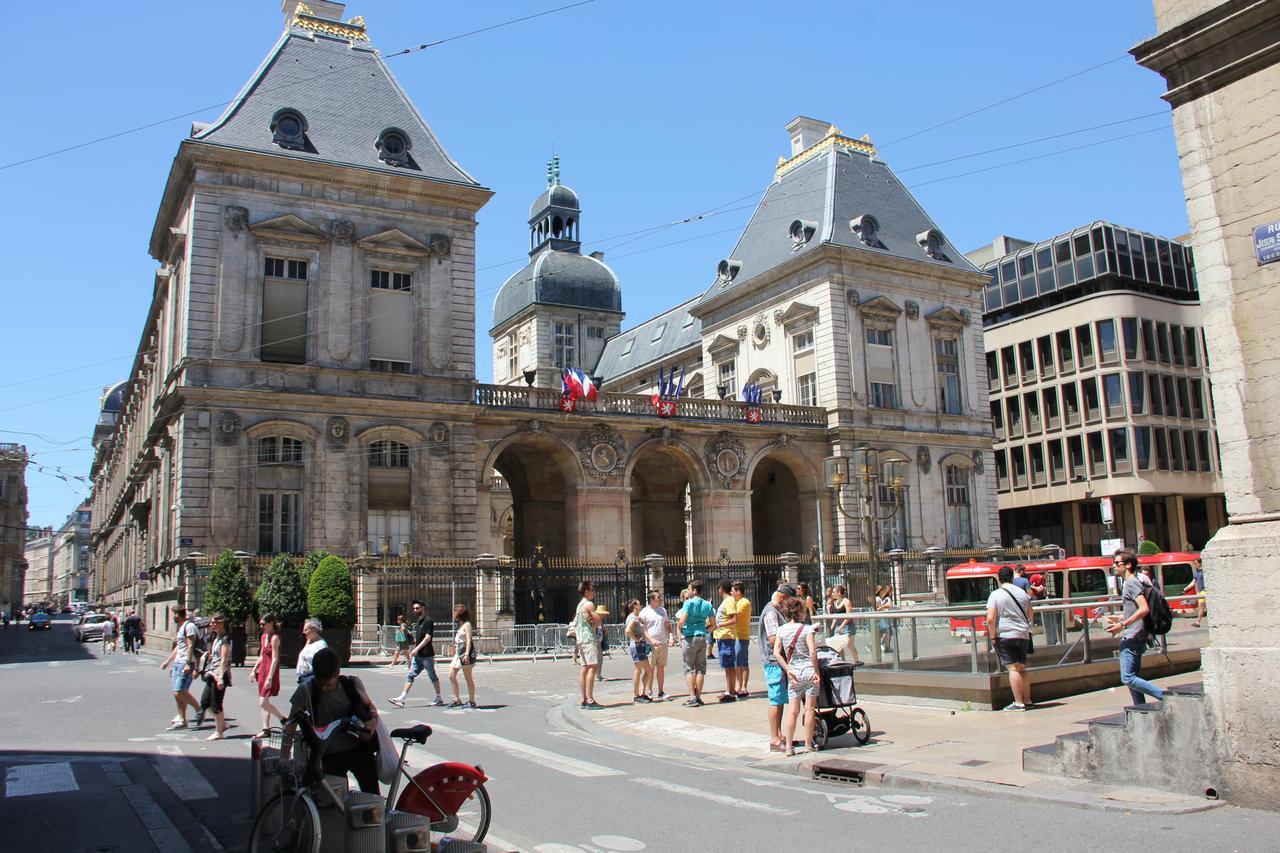Loge De L'opera 2*